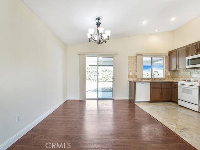 Corona, CA 92883,8887 Crest View Drive