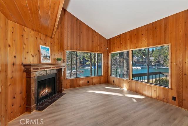 Lake Arrowhead, CA 92352,27721 Peninsula Dr. #214