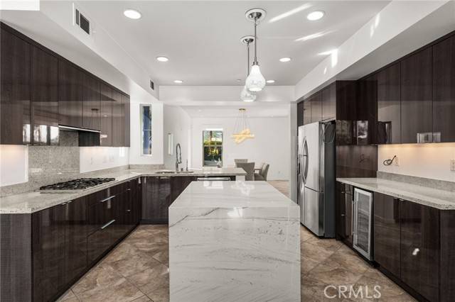 Palm Springs, CA 92262,561 Skylar Lane