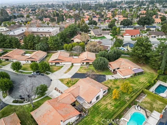 Redlands, CA 92373,1406 Bella Vista Crest