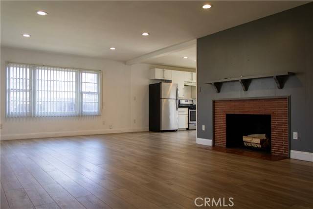 Bakersfield, CA 93305,101 Oregon Street
