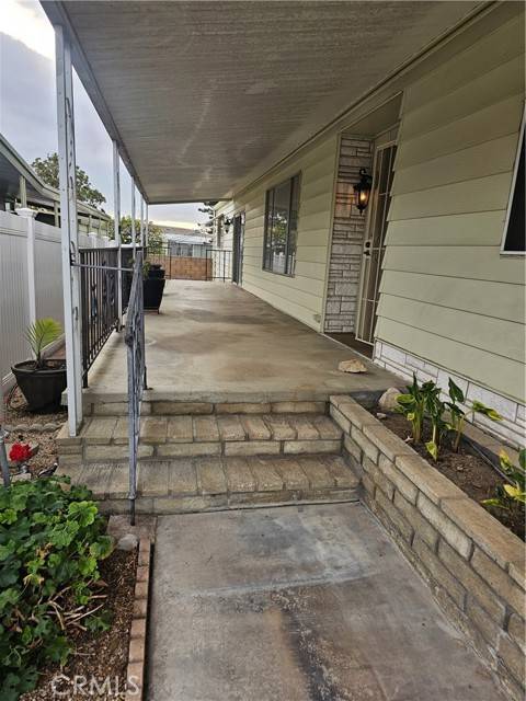 Redlands, CA 92374,1251 E Lugonia #82