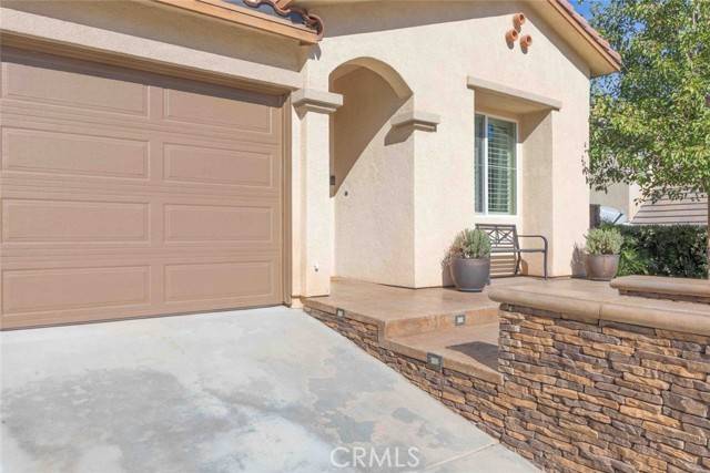 Corona, CA 92883,25499 Foxglove Lane