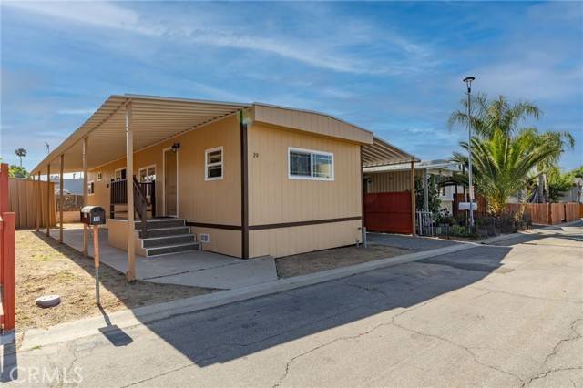 Colton, CA 92324,2250 W Mill #19