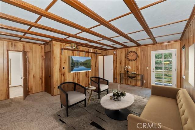 Crestline, CA 92325,1019 Jungfrau Drive