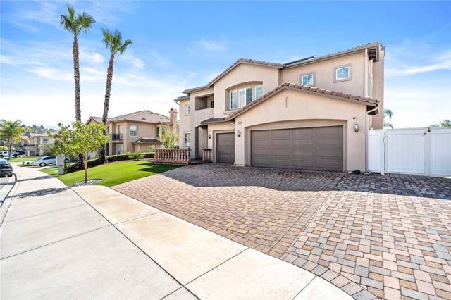 Highland, CA 92346,28313 Tiara Court