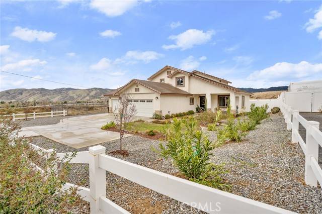 Yucaipa, CA 92399,35404 Oak Glen Road