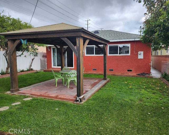 Hawthorne, CA 90250,5174 W 135th Street