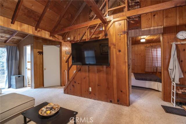 Crestline, CA 92325,23679 Hillside Drive