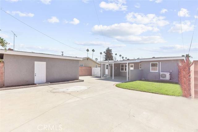 Bellflower, CA 90706,9625 Senwood Street