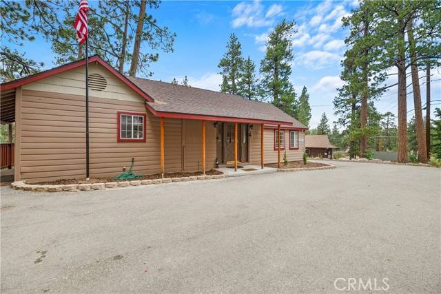 Big Bear Lake, CA 92315,39995 Hill Crest Drive
