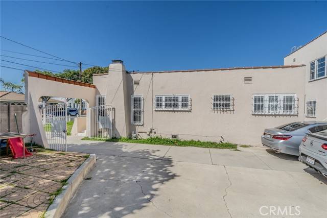 Inglewood, CA 90301,541 Elm Avenue