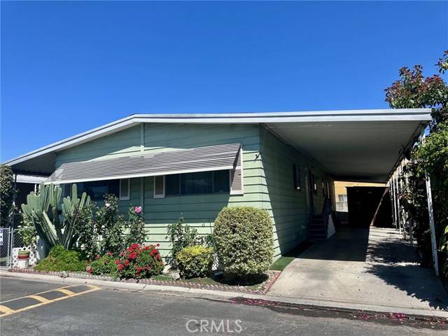Fullerton, CA 92833,2514 W Orangethorpe #7