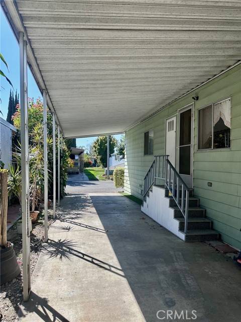 Fullerton, CA 92833,2514 W Orangethorpe #7