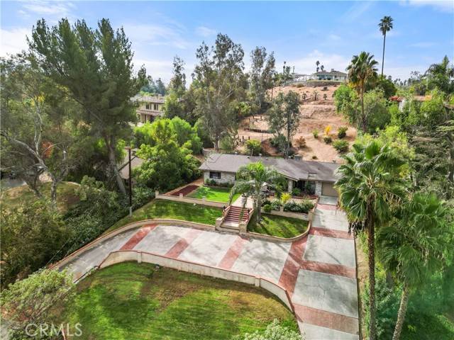 Riverside, CA 92506,5051 Victoria Avenue