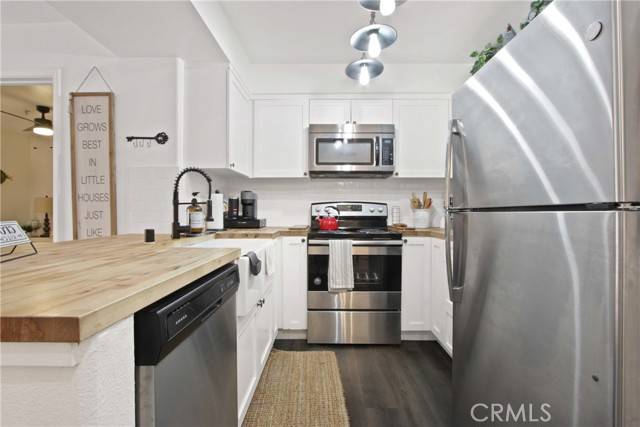 Downey, CA 90241,11410 Brookshire Avenue #124