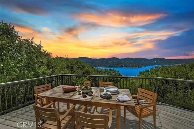Lake Arrowhead, CA 92352,1358 Yellowstone Drive