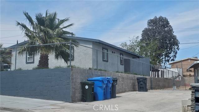 Barstow, CA 92311,929 E Elizabeth Street