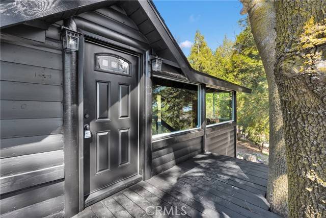 Crestline, CA 92325,25036 Ocean View Drive