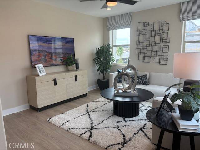 Valencia, CA 91381,27415 Creekwood Lane