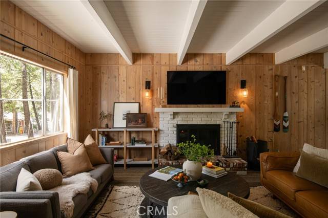 Lake Arrowhead, CA 92352,207 C Lane