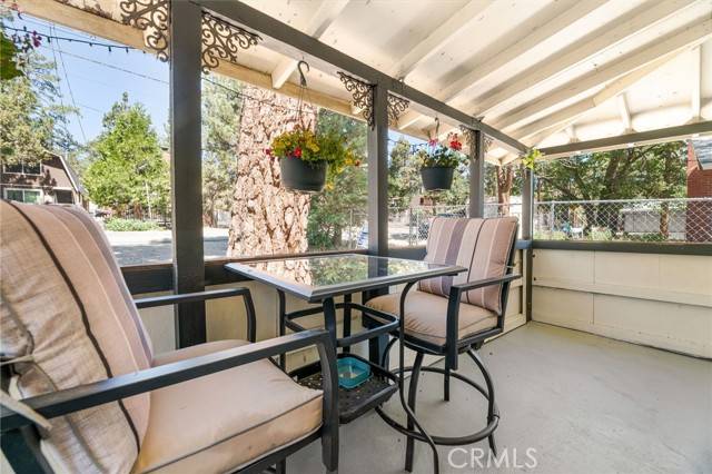 Sugarloaf, CA 92386,517 Moreno Lane