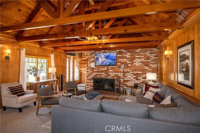 Big Bear Lake, CA 92315,40153 Lakeview Drive
