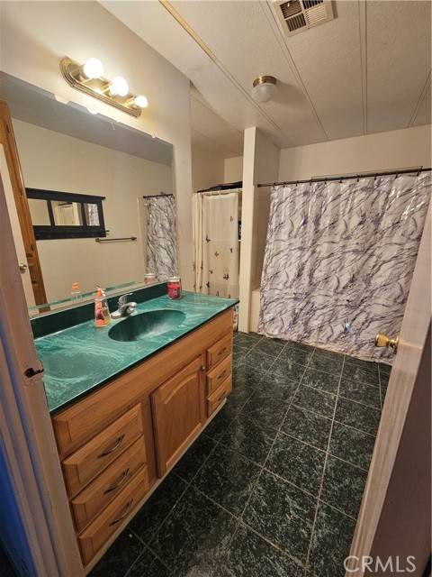 Redlands, CA 92374,626 N Dearborn #201