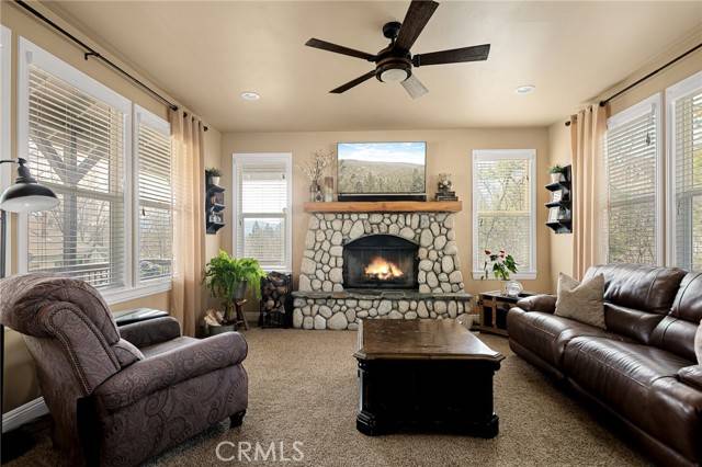 Lake Arrowhead, CA 92352,28111 Grenoble Lane