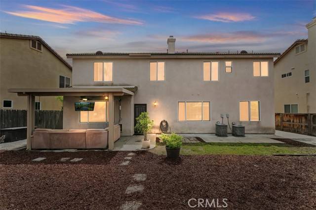 Eastvale, CA 92880,13642 Aspen Leaf Lane