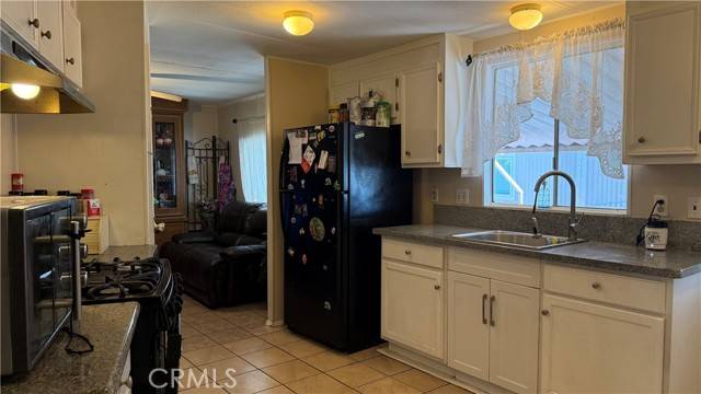 Montclair, CA 91763,4361 E Mission Blvd Sp. 89