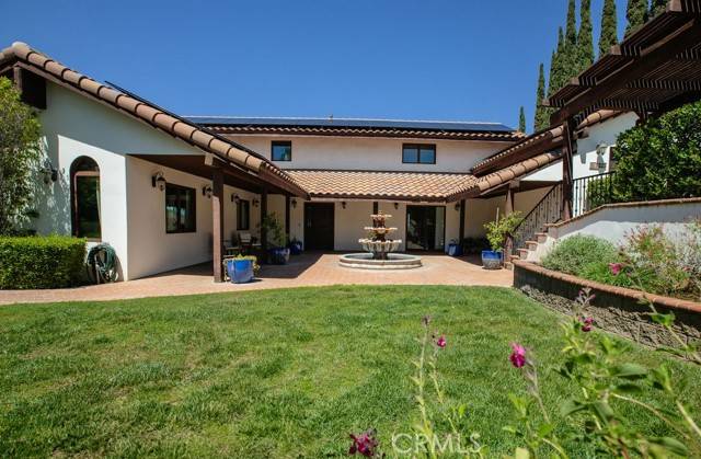Redlands, CA 92374,1323 Crestview Road