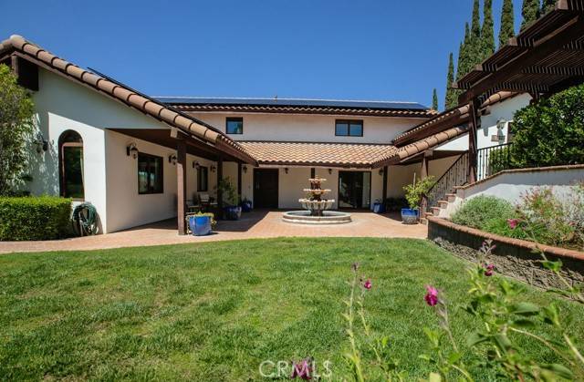 Redlands, CA 92374,1323 Crestview Road