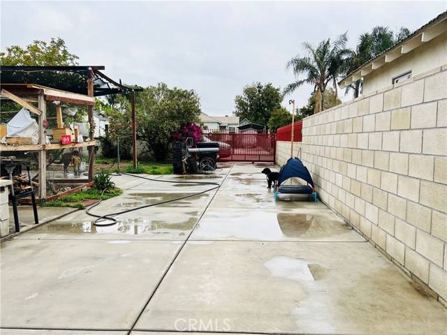 San Bernardino, CA 92404,6976 Fairfax Drive