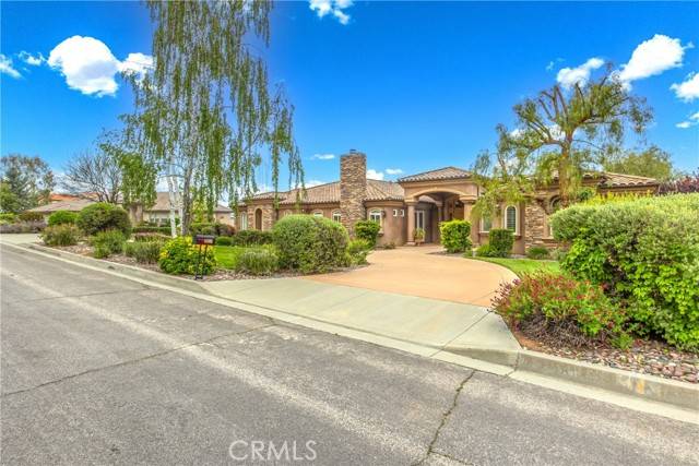 Yucaipa, CA 92399,11336 Oak Hill Lane