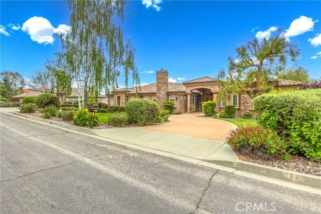Yucaipa, CA 92399,11336 Oak Hill Lane