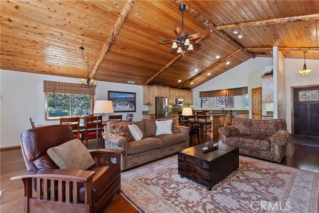 Big Bear Lake, CA 92315,43336 Shasta Road
