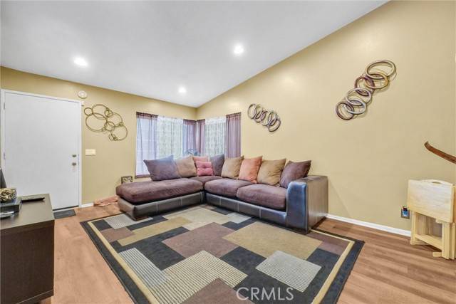 Lake Elsinore, CA 92530,216 Broadway Street