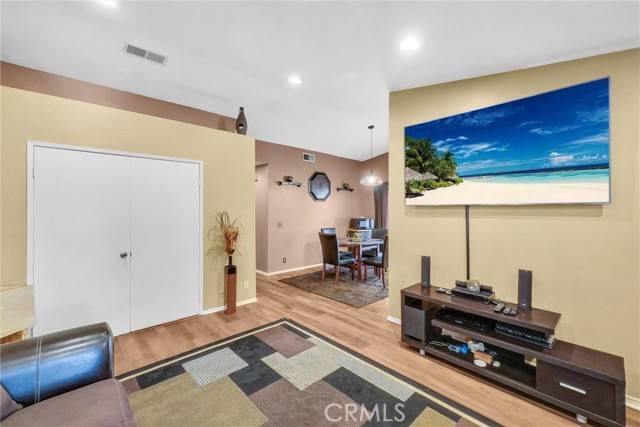 Lake Elsinore, CA 92530,216 Broadway Street