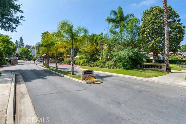 Redlands, CA 92373,242 E Fern Avenue #206