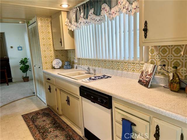 Yucaipa, CA 92399,35218 Fir #117