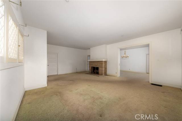 Redlands, CA 92373,942 W Highland Avenue