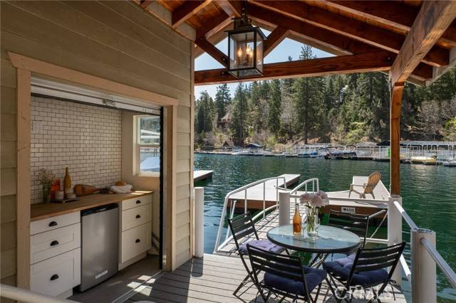 Lake Arrowhead, CA 92352,28956 Palisades Drive