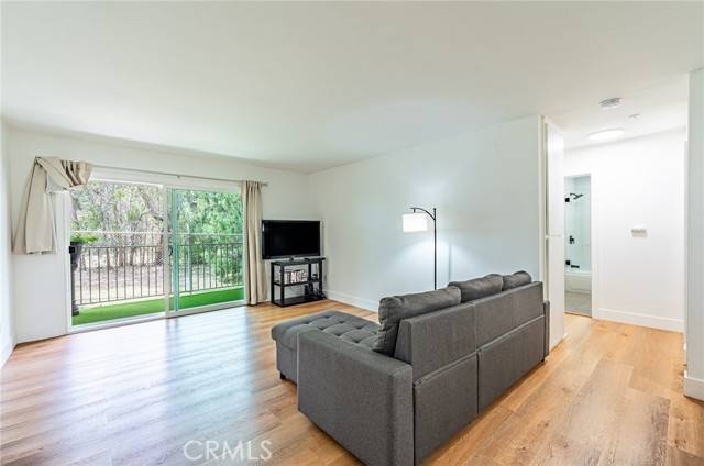 Redondo Beach, CA 90277,1108 Camino Real #306