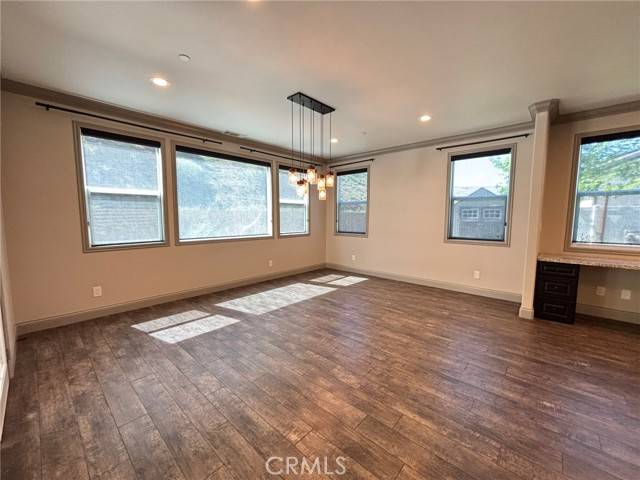Corona, CA 92882,3554 Rawley Street
