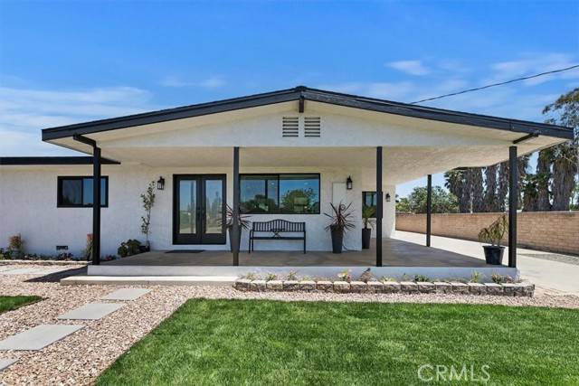 Norco, CA 92860,2040 White Horse Lane