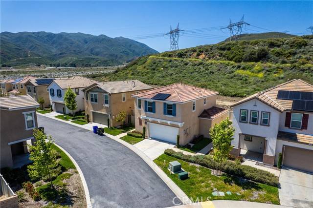 San Bernardino, CA 92407,17100 Gray Pine Place
