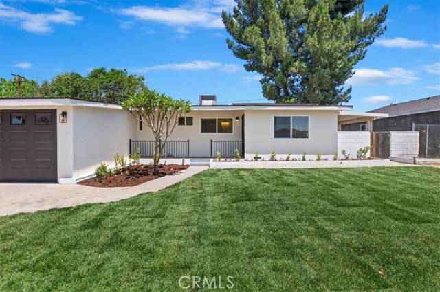 Riverside, CA 92503,3483 Farnham Place