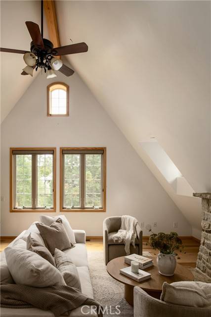 Lake Arrowhead, CA 92352,313 John Muir Road
