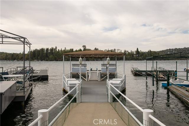 Lake Arrowhead, CA 92352,313 John Muir Road